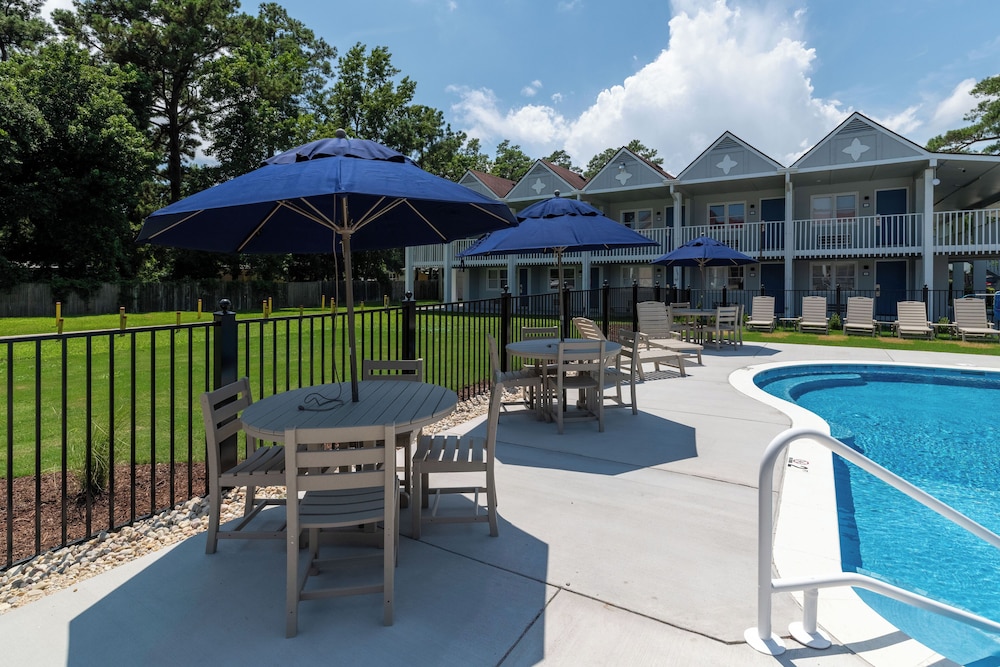 Hotel Manteo, Trademark Collection by Wyndham 47/51