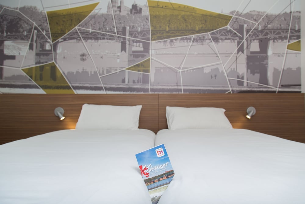 Brit Hotel Toulouse Colomiers L Esplanade 39/66