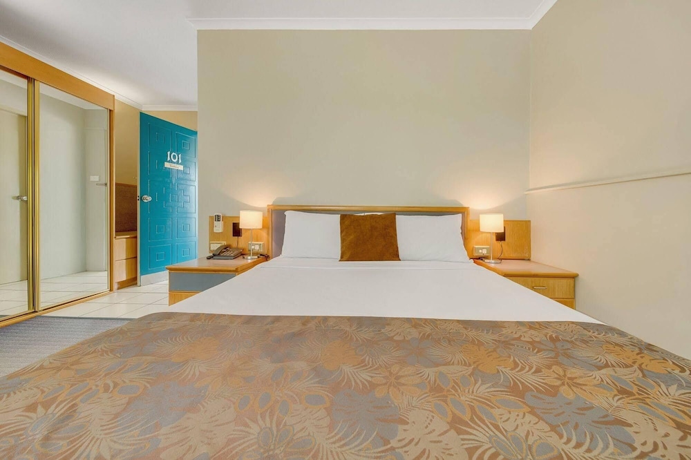 Gladstone Palms Motor Inn 25/43