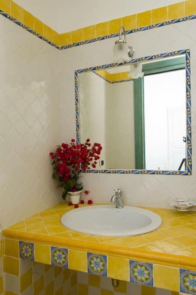 Hotel Girasole 38/39