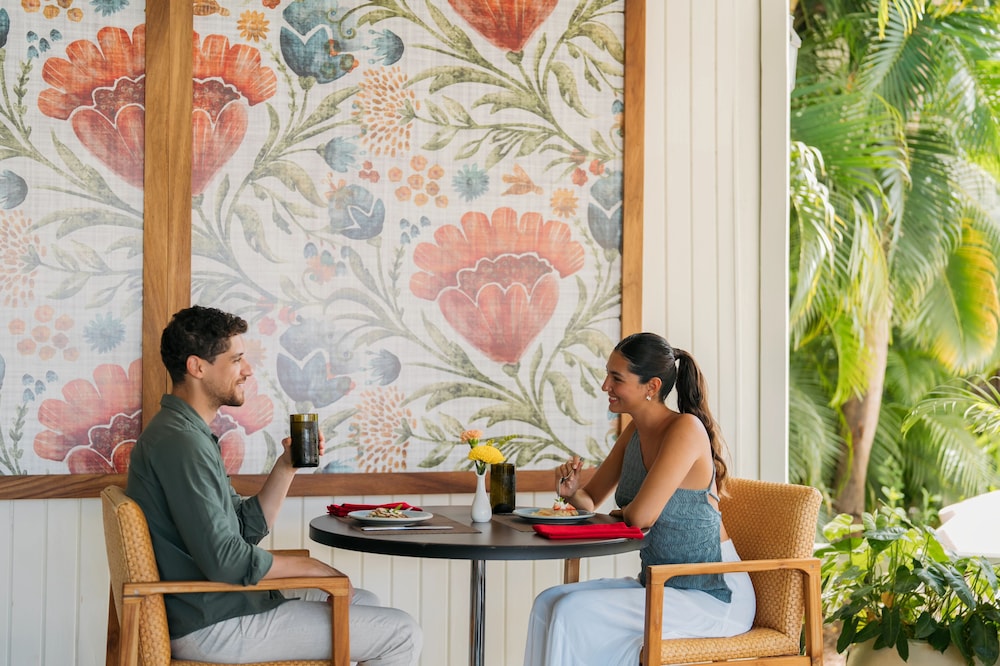 Secrets St. Lucia Resort & Spa Adults Only 7/50