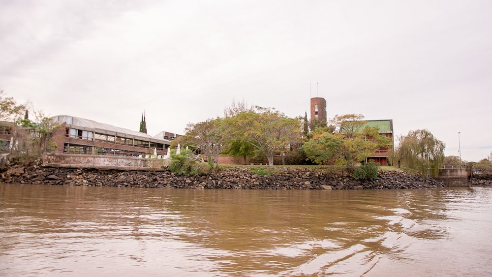 surroundings