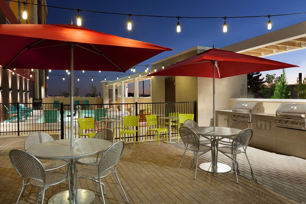Home2 Suites By Hilton el Paso Airport 35/42