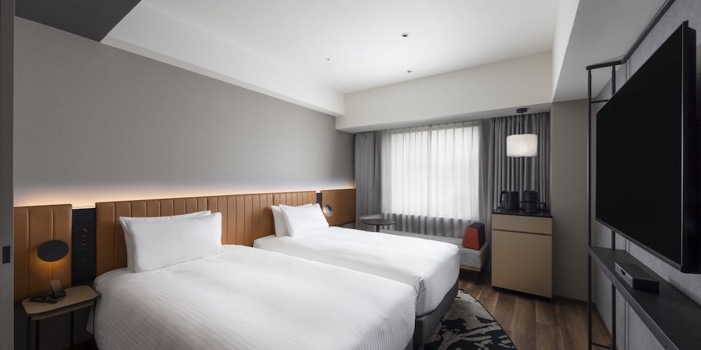 NOVOTEL NARA 35/84