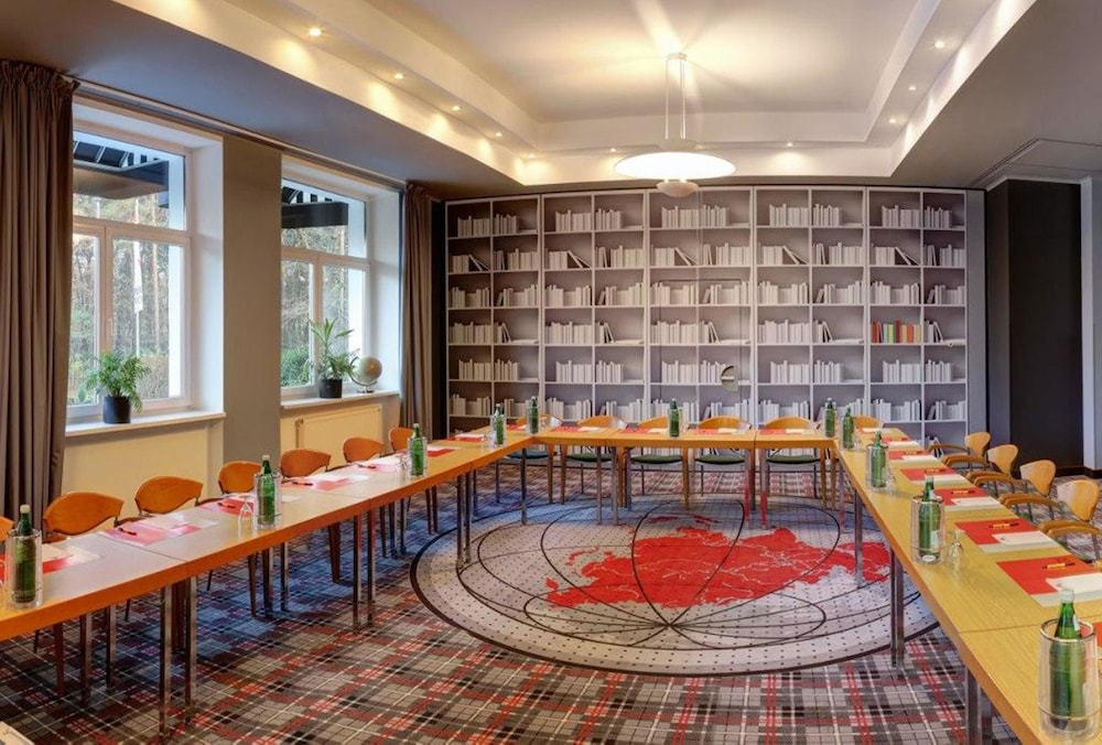 Grunau Hotel 23/33