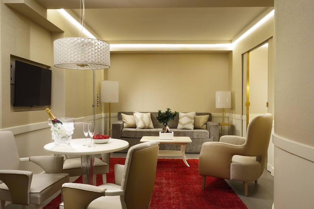 Ponte Vecchio Suites & Spa 42/49