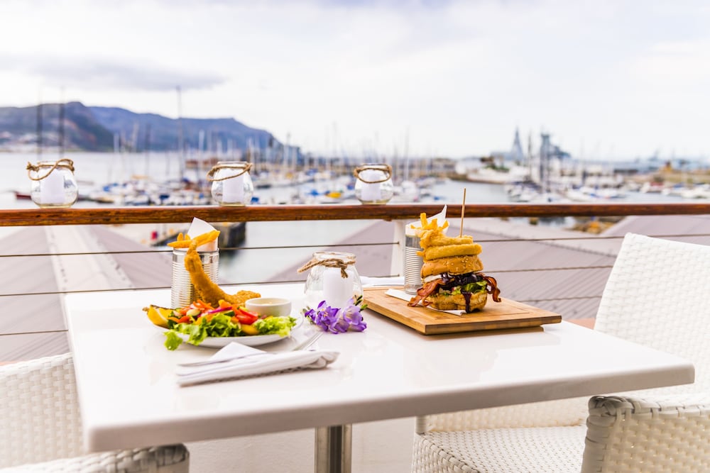 Simon's Town Quayside Hotel 45/60