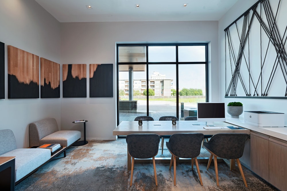 Ac Hotel By Marriott Waco Downtown 27/50