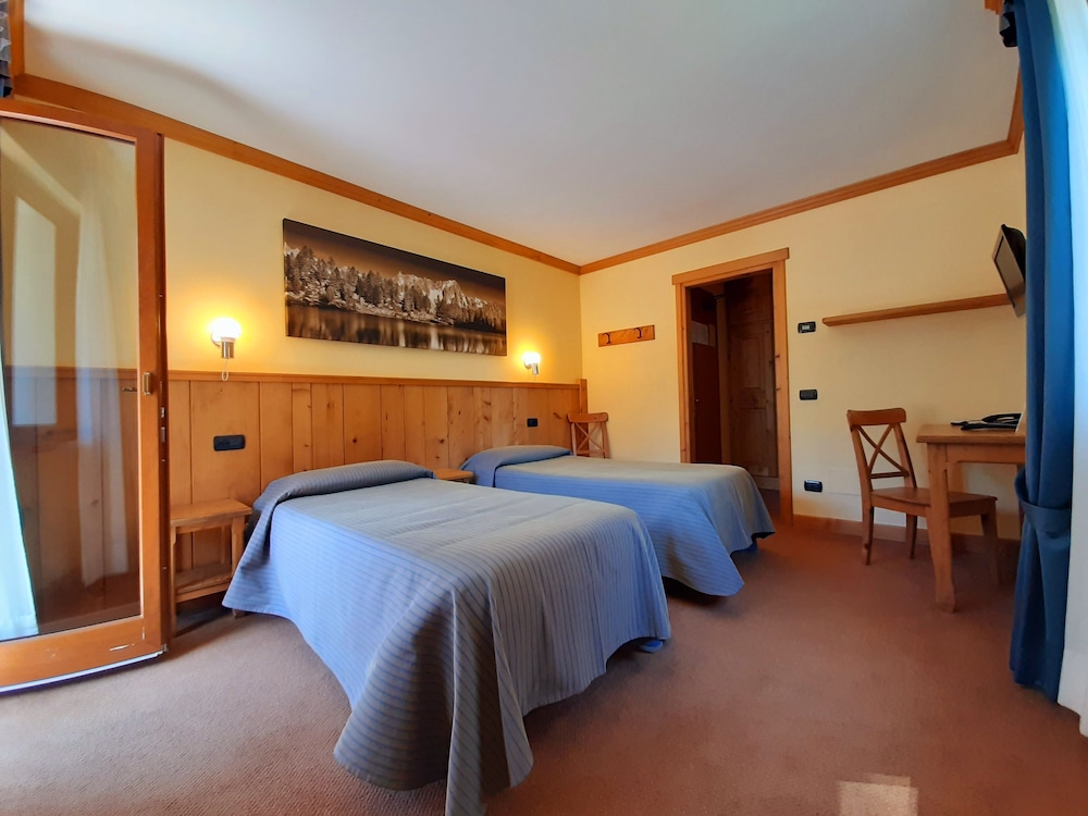 Hotel Crampon 14/69