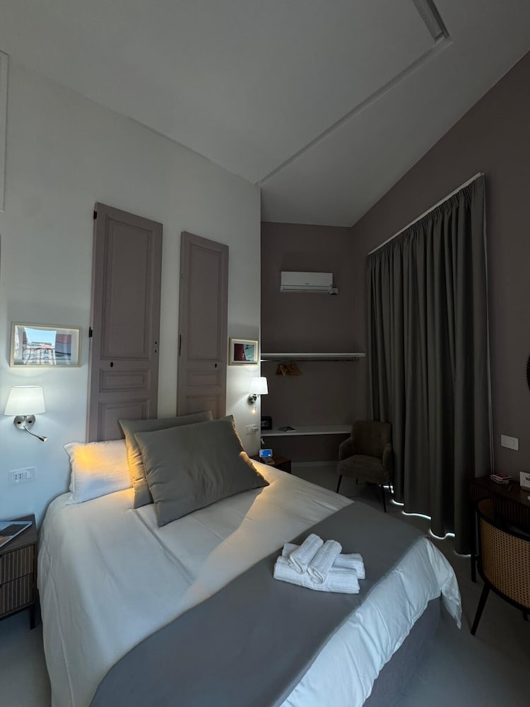 Poerio Station Rooms & Apartment 12/50
