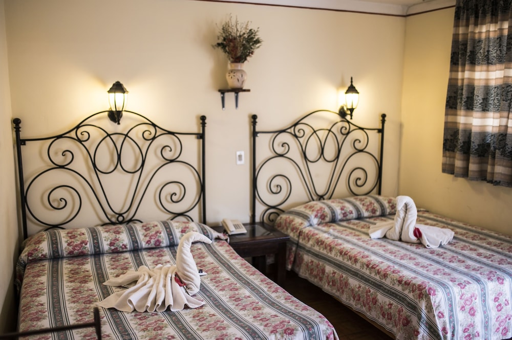 Hotel Arisa Oaxaca 12/28