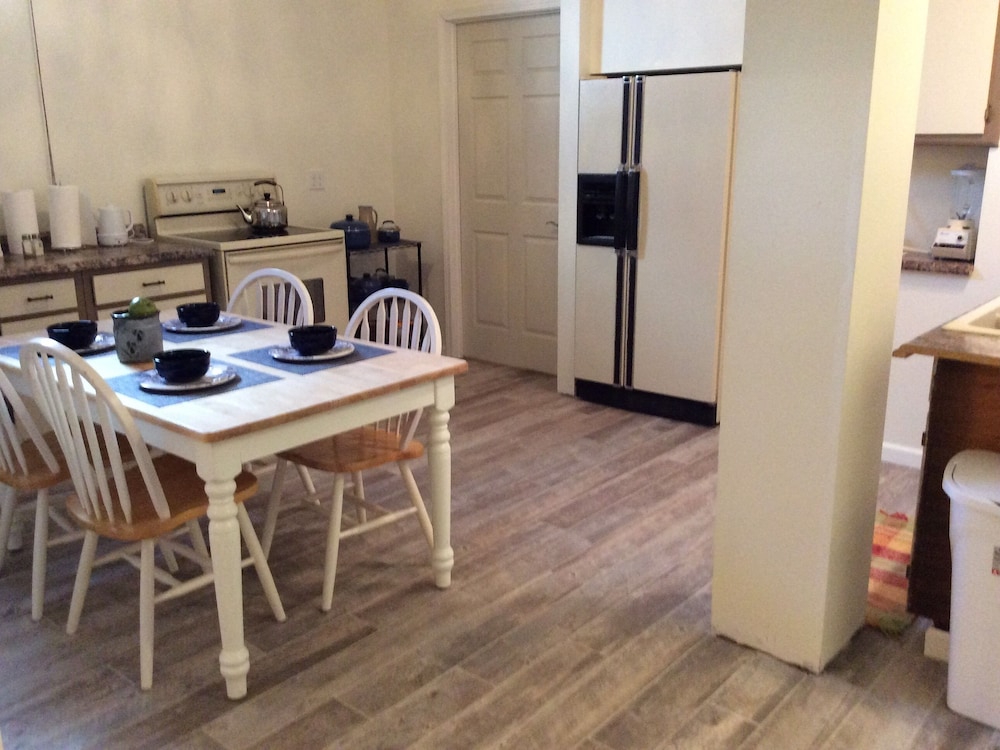 Pictured Rocks Bed and Breakfast 47/61