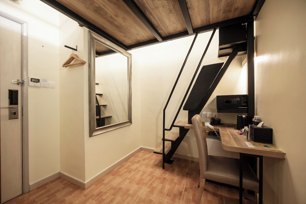 Fragrance Hotel - Balestier 49/64