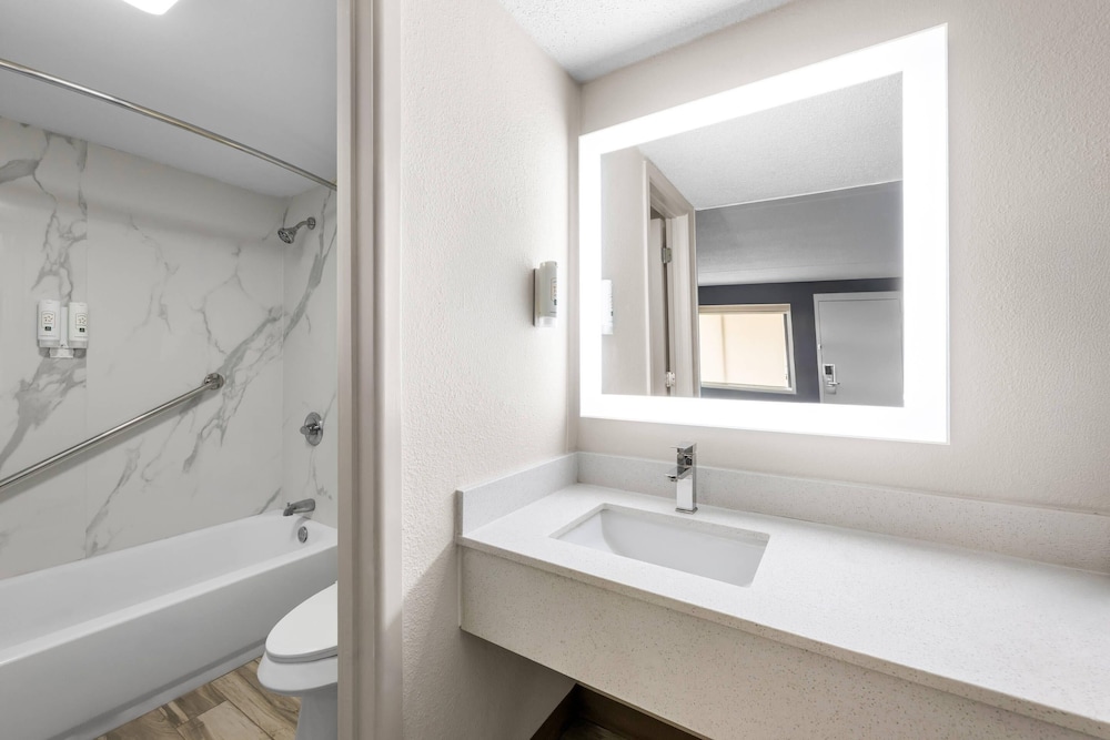 Quality Inn Odessa near University 37/39