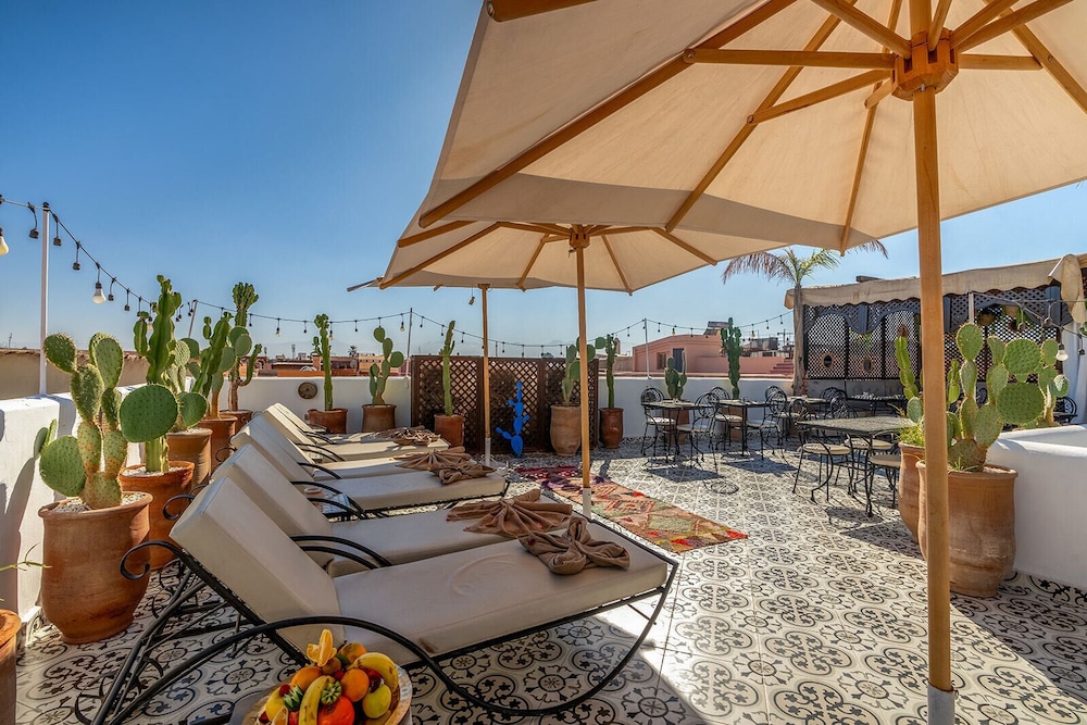 Riad Lumiere D Orient 49/73