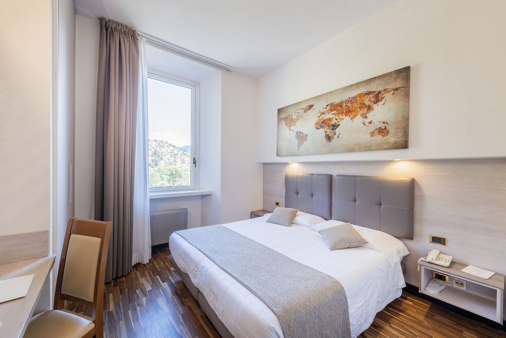 Hotel Asnigo 24/68