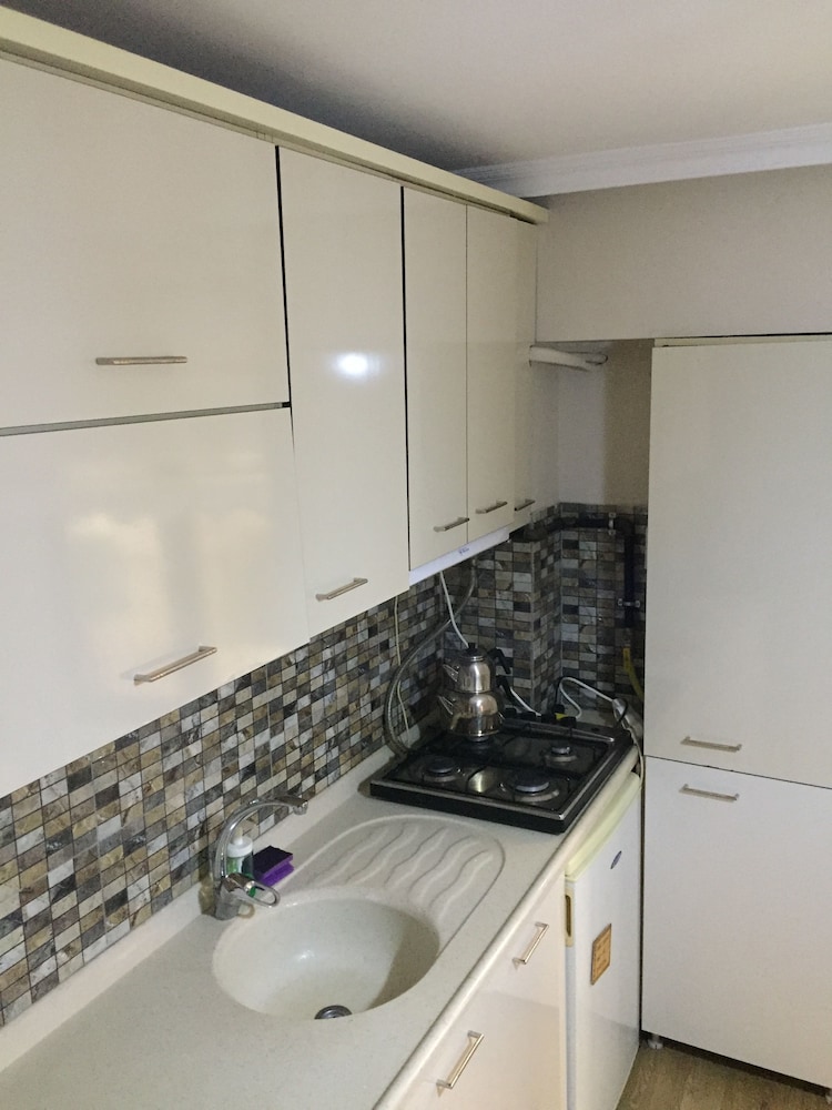 Araz Apart 30/33