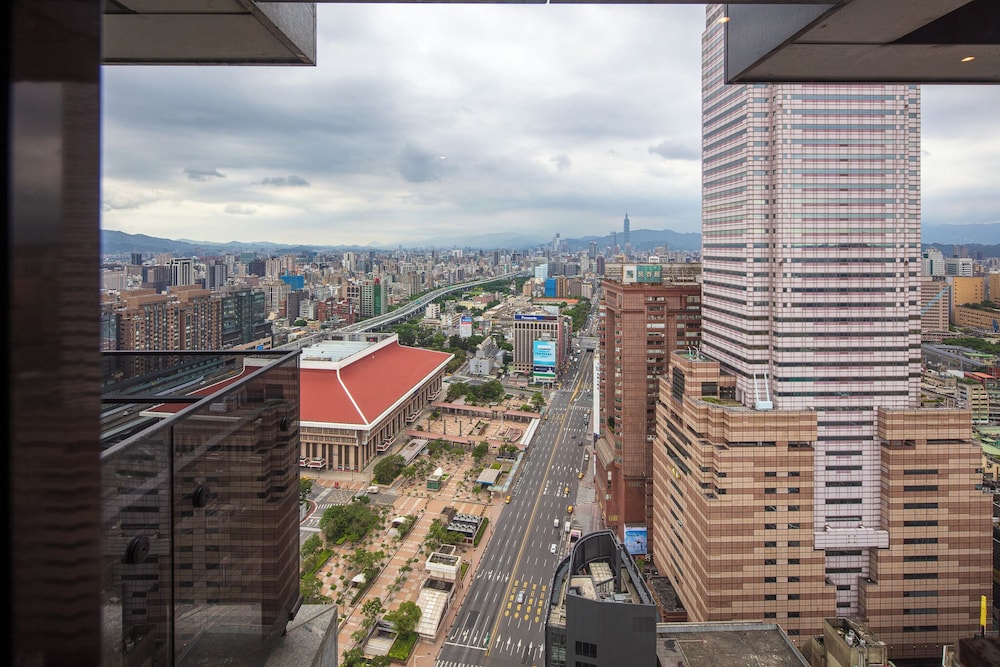 Roaders Plus Hotel Taipei Station 2/50