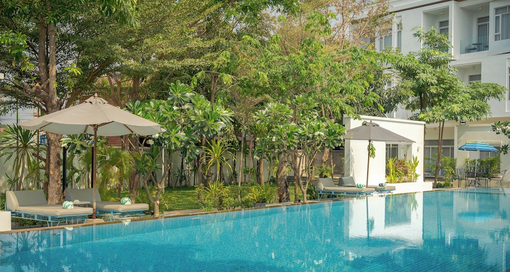 ANGKOR ELYSIUM SUITE 45/50