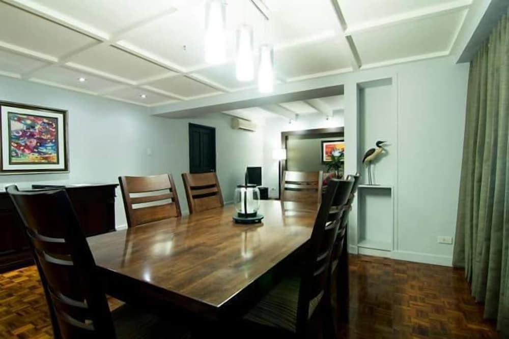 Copacabana Apartment Hotel 57/61