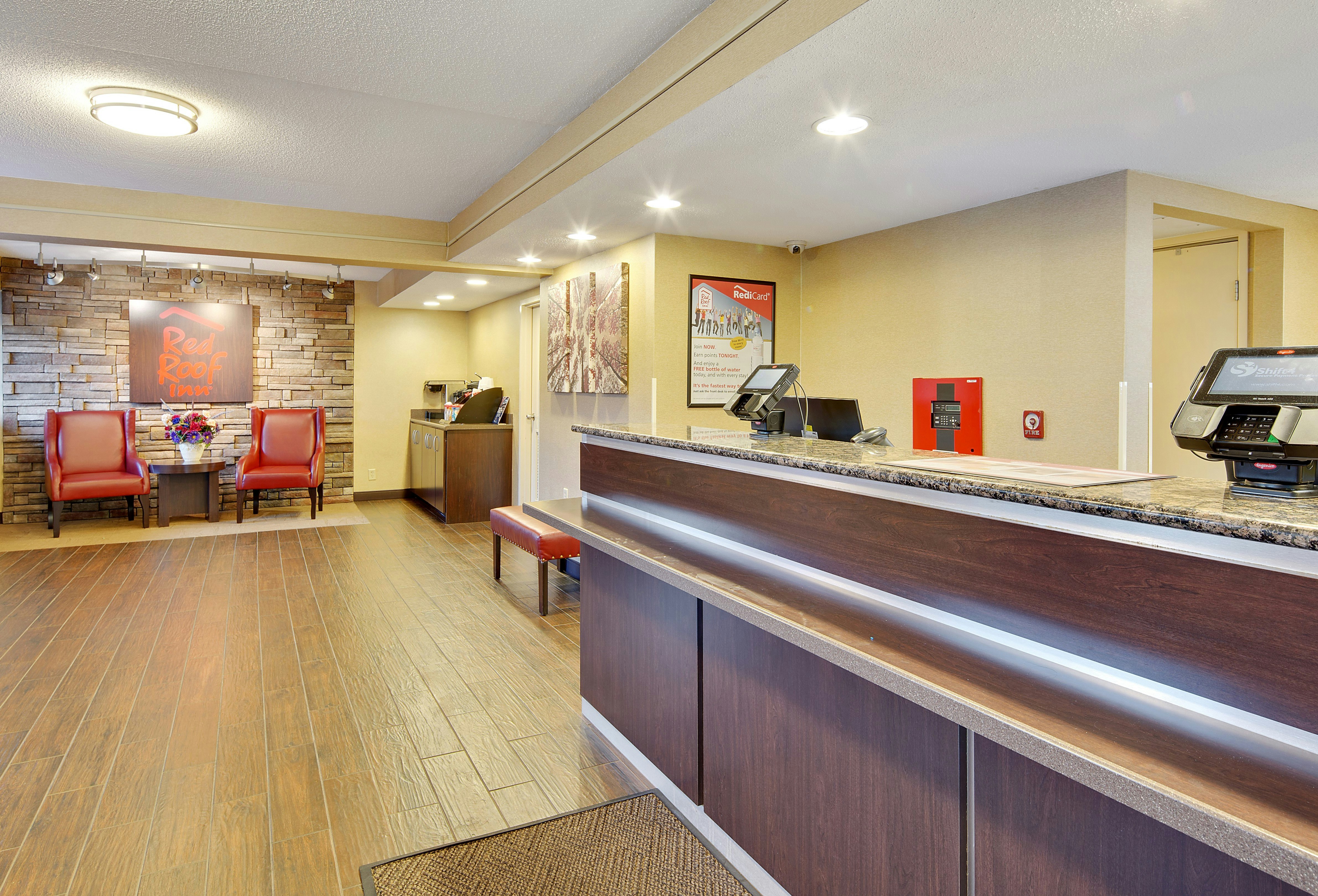 Red Roof Inn Detroit - Dearborn/Greenfield Village 7/25