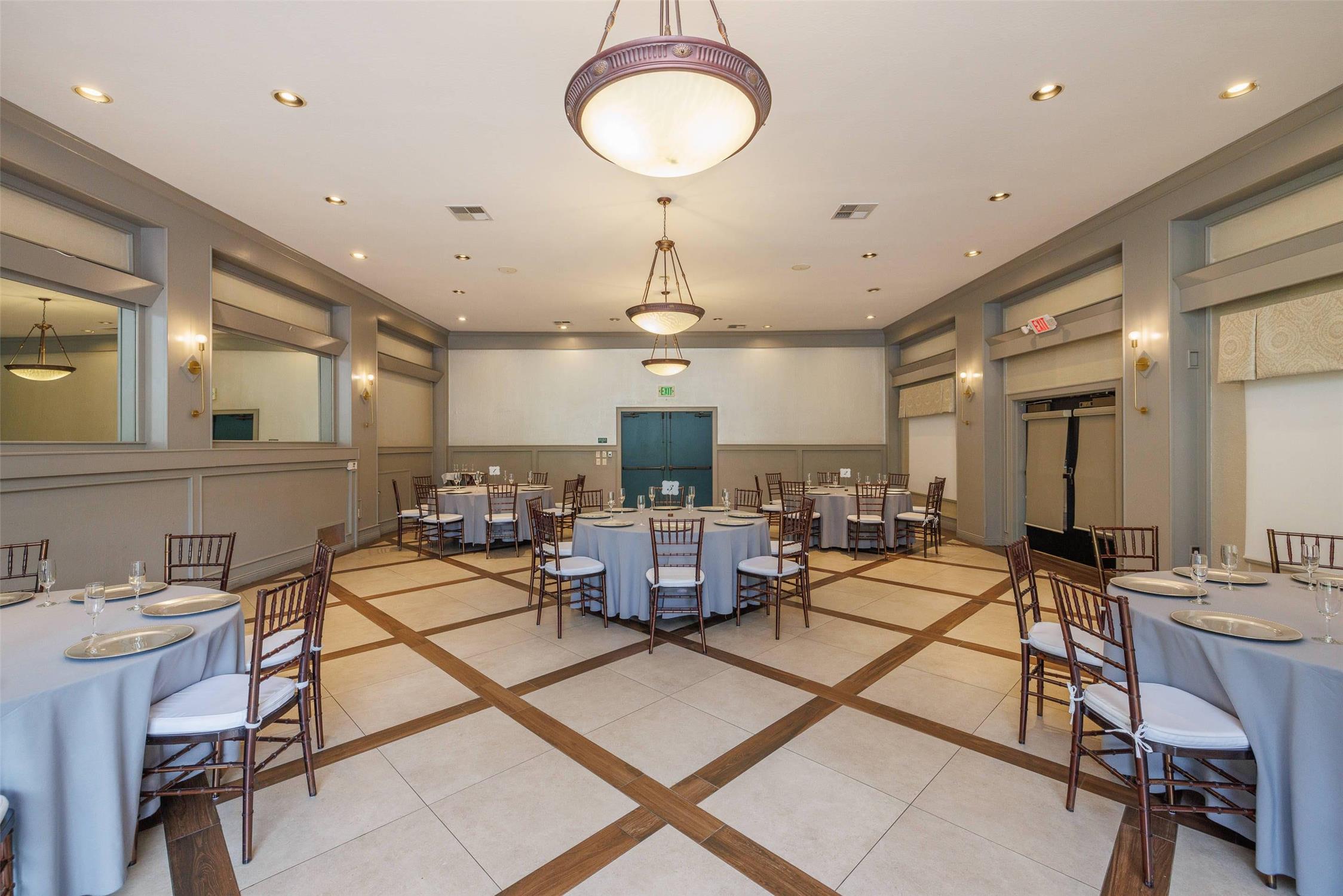 Inn Marin and Suites, an Ascend Collection Hotel 32/45