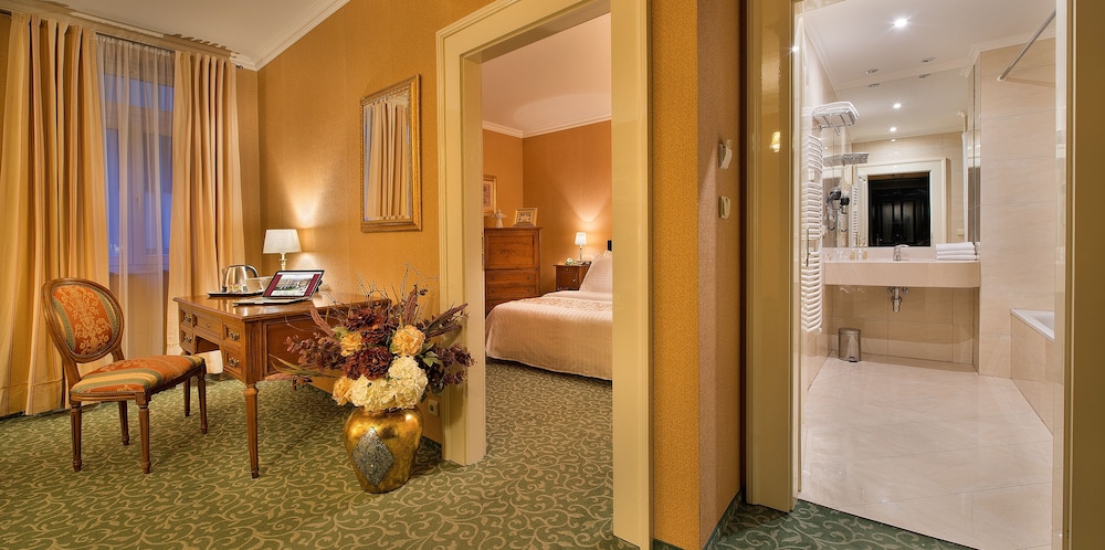 Hotel Angelis 34/39