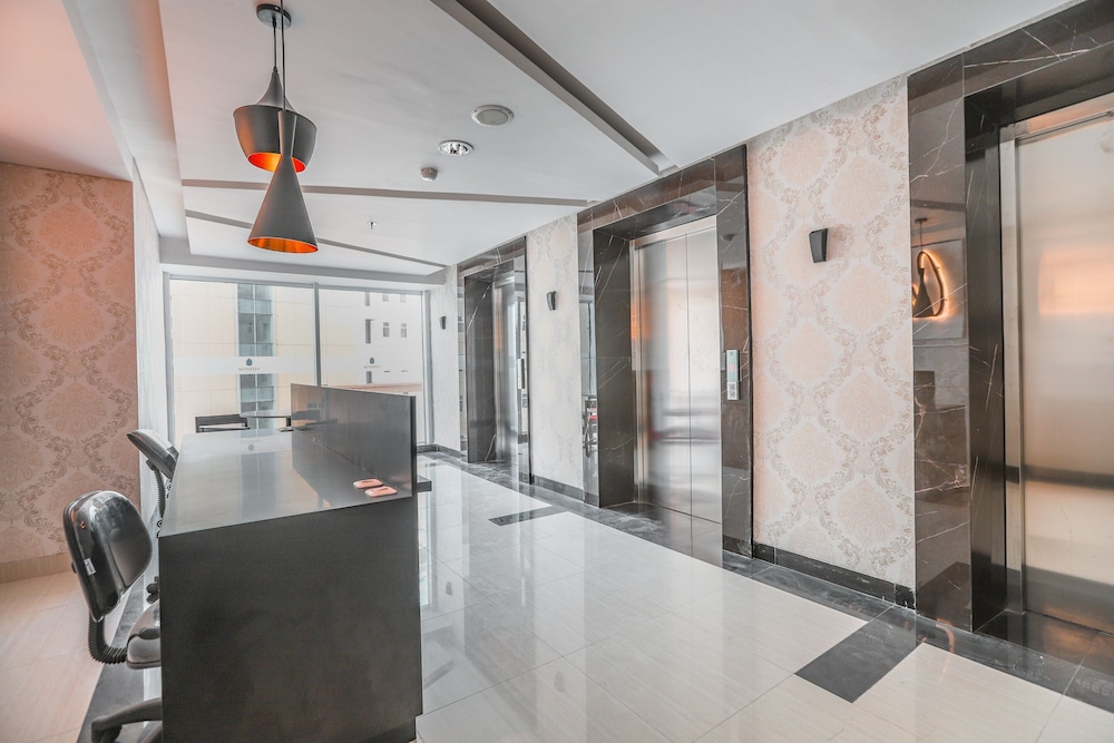 Collection O 16 Vittoria Residence 5/32