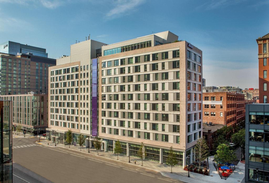 YOTEL Boston, Select by Hilton in BOSTON - MA