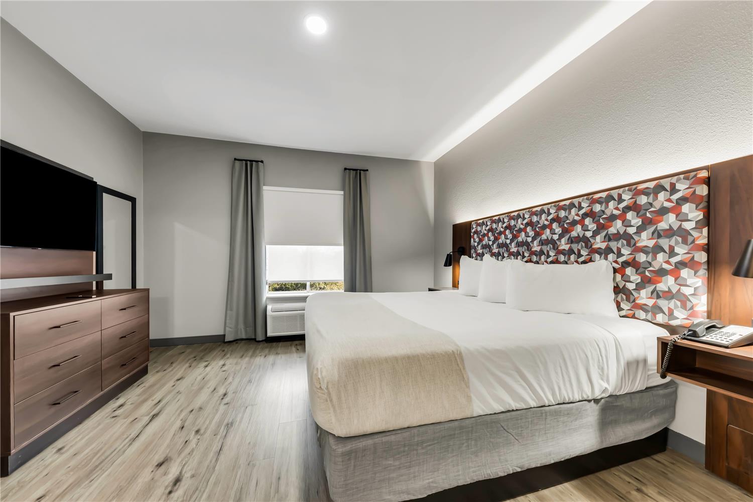 Hawthorn Suites By Wyndham College Station 16/60
