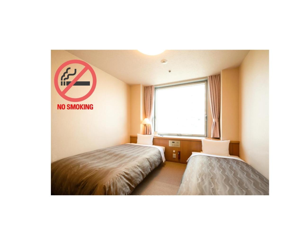 ECONOMY, TWIN BEDS