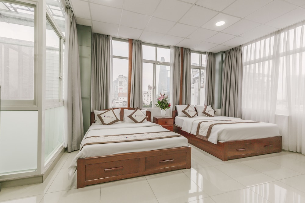 Diamond Luxury Ben Thanh 30/77