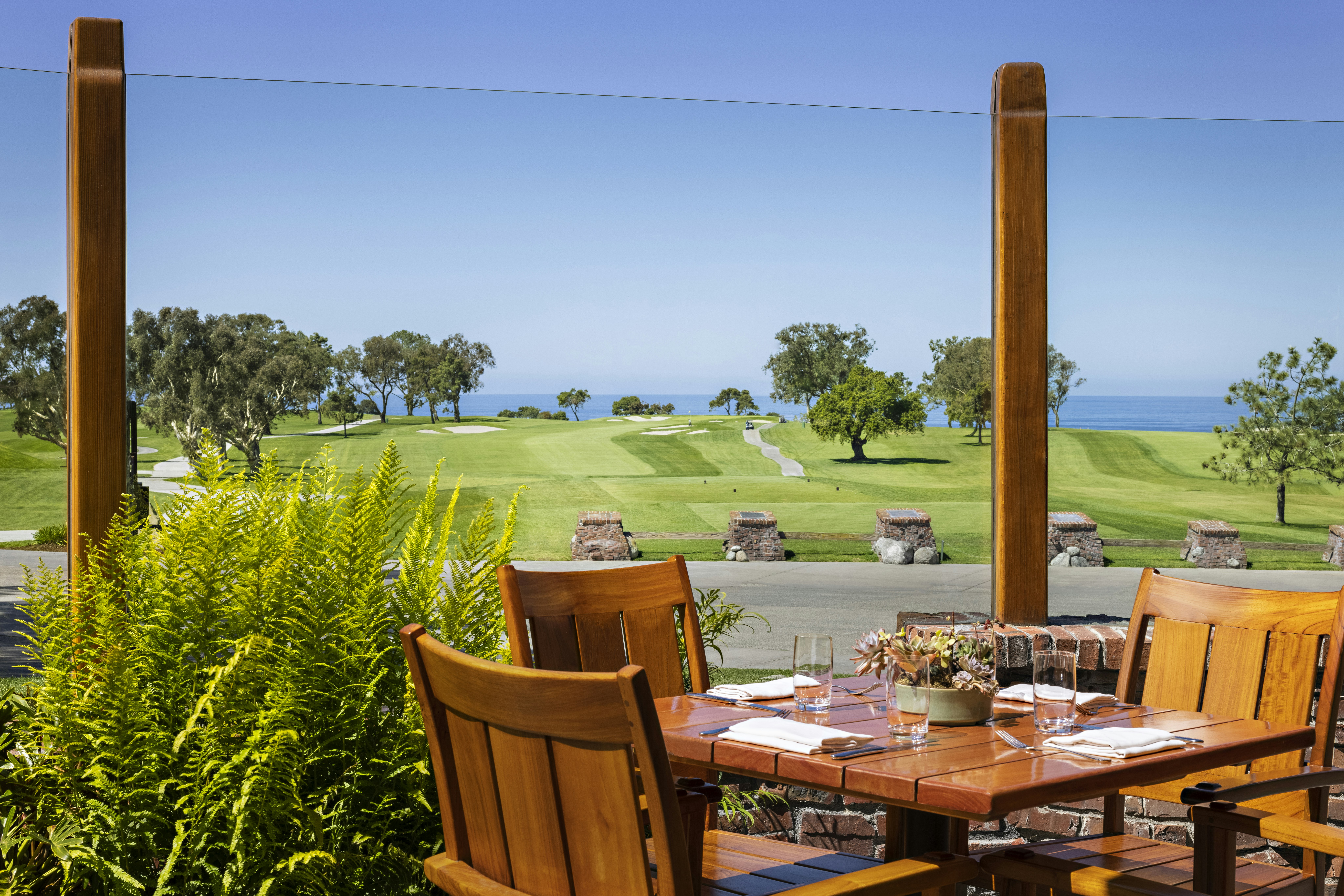Lodge At Torrey Pines 62/80