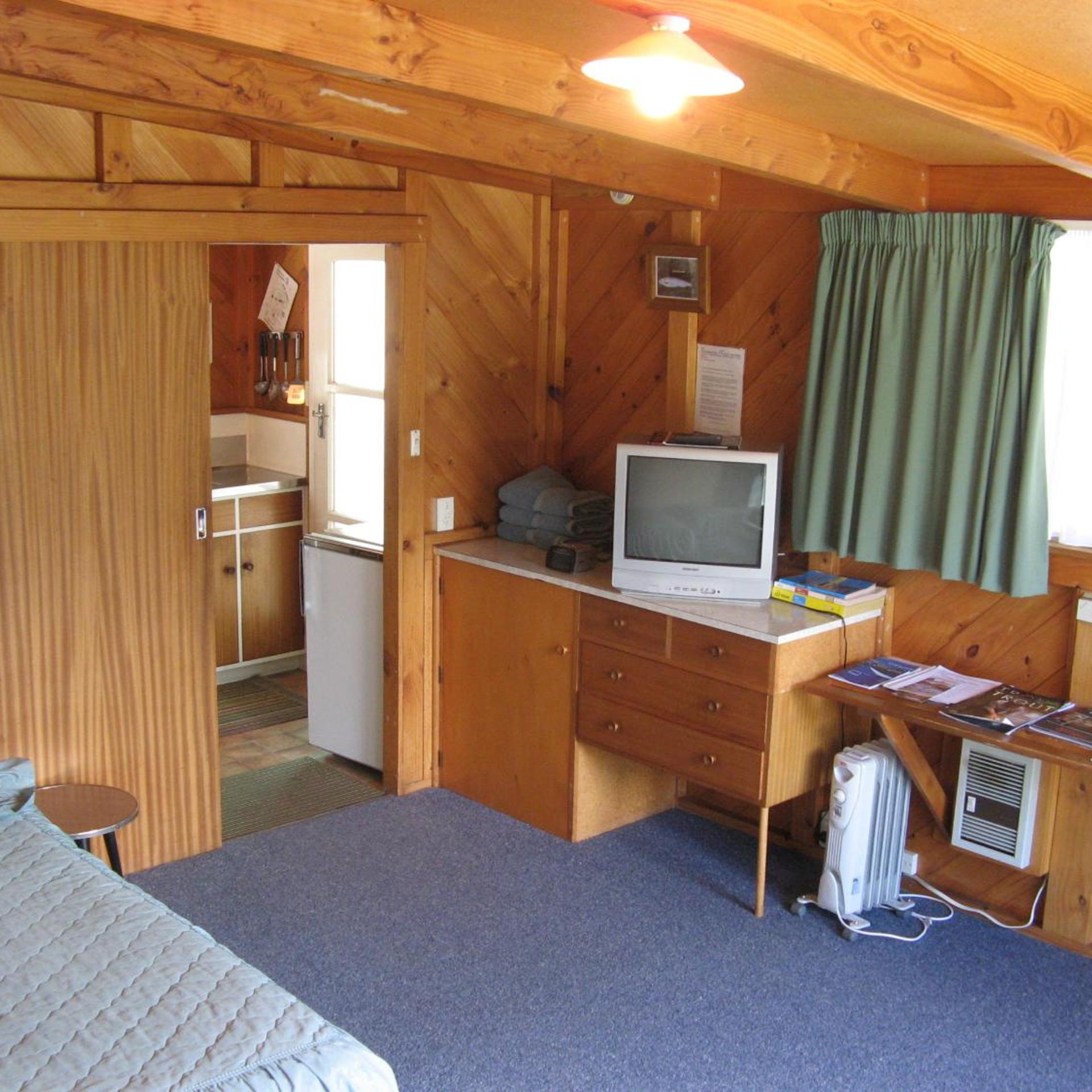 Tongariro River Motel 11/55