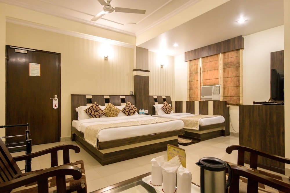 Hotel Grand Park Inn 55/62