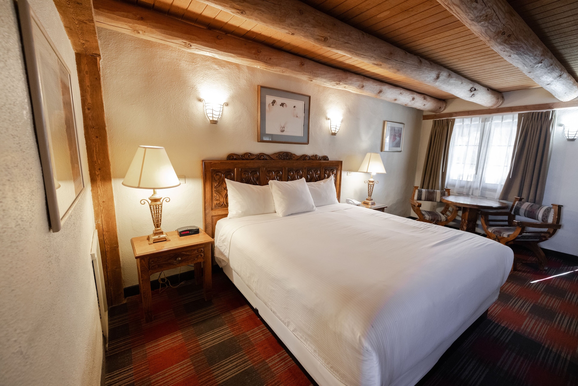 غرفة قياسية بسرير كينج، Sagebrush Inn Suites 4/9