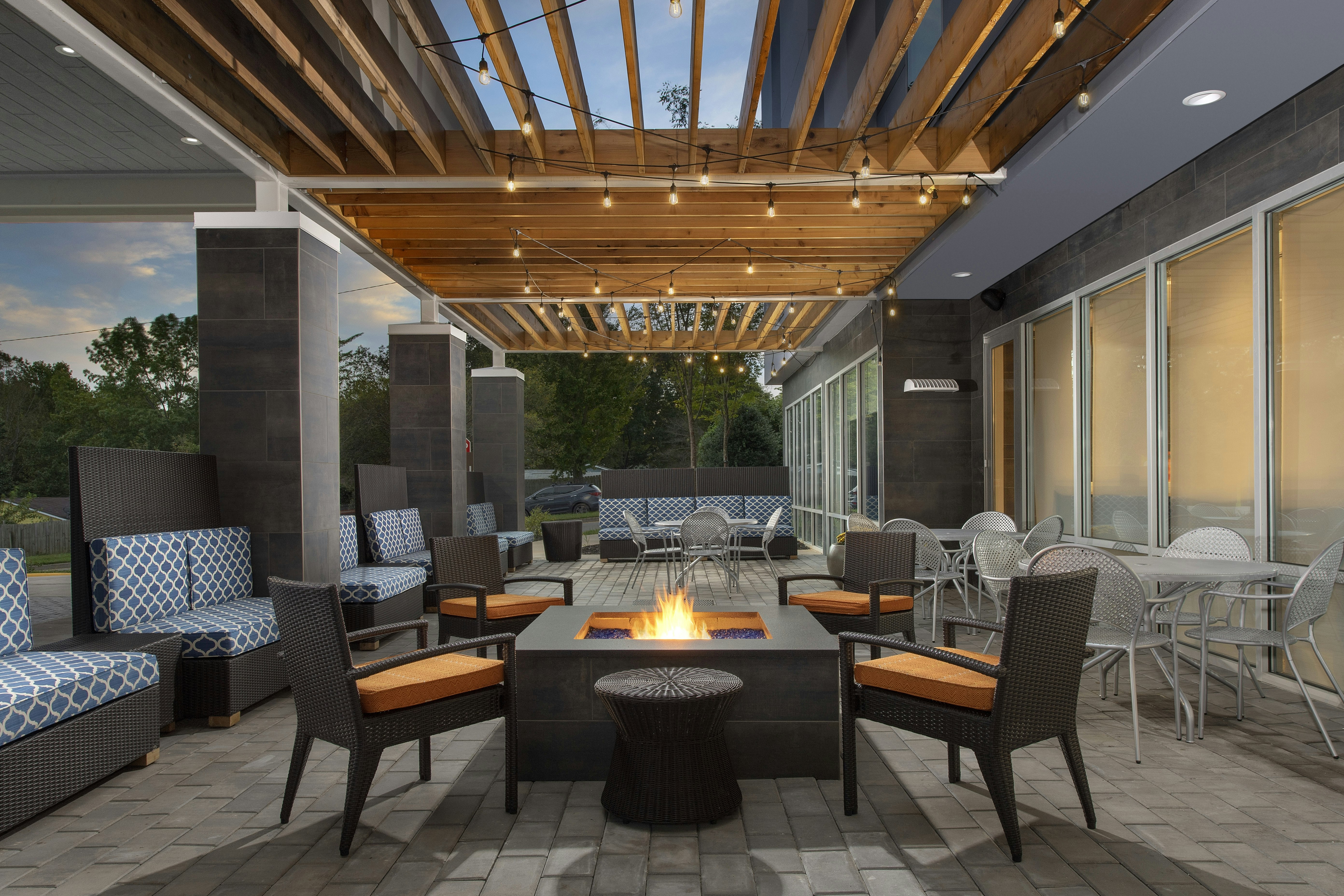 Home2 Suites By Hilton Charlottesville Downtown Va 8/14