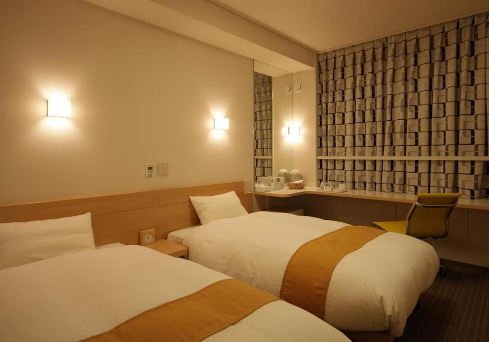 Smile Hotel Matsuyama (Ex Premier Inn) 10/34