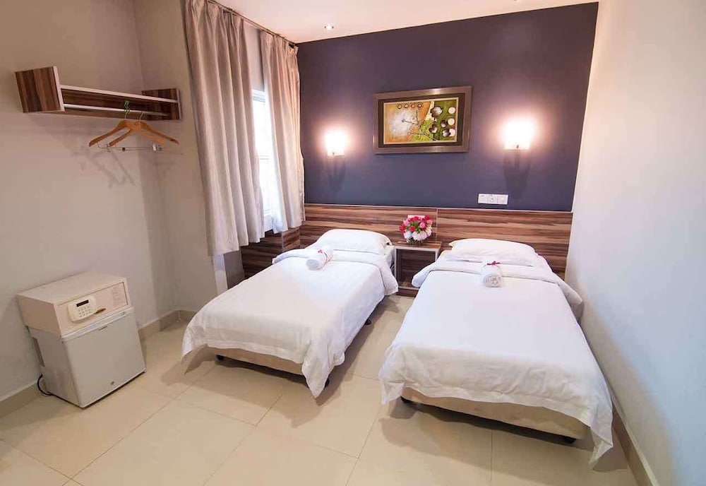ONE AVENUE HOTEL, BALAKONG 13/30