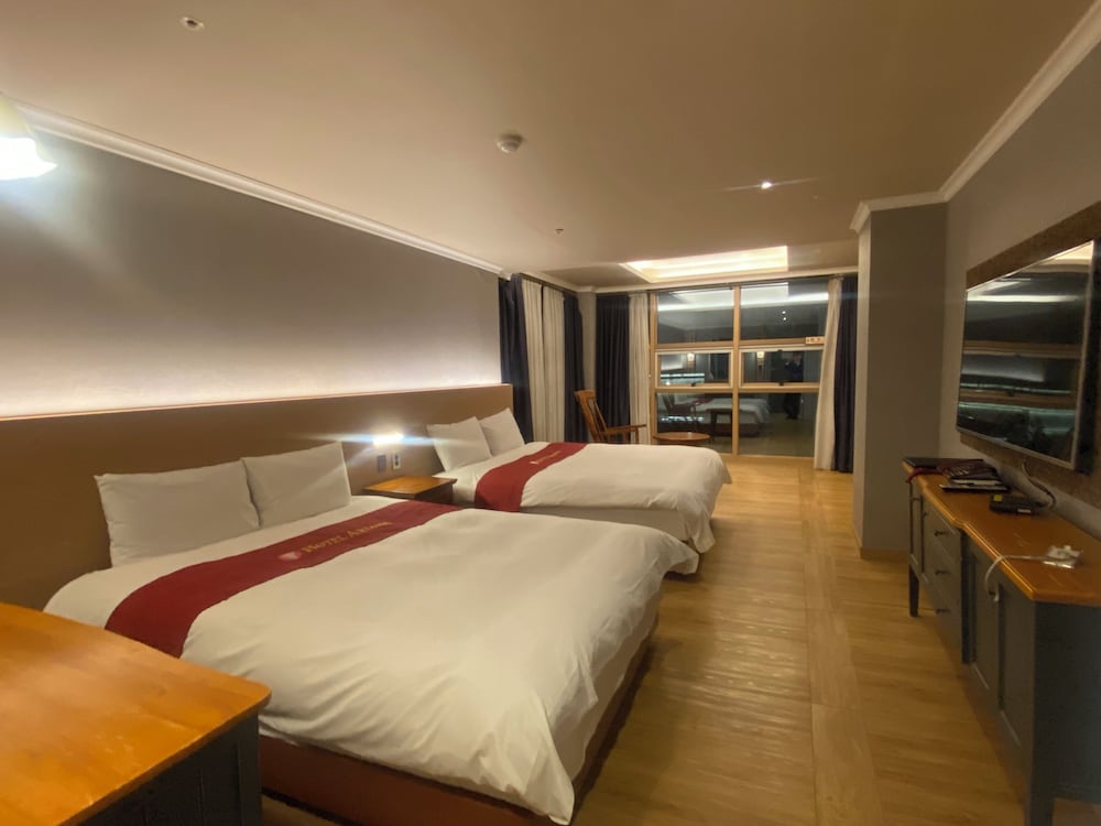 Ariana Hotel 24/51