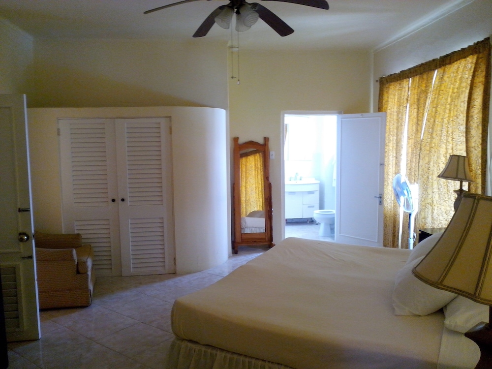Casa Maria Hotel 7/50