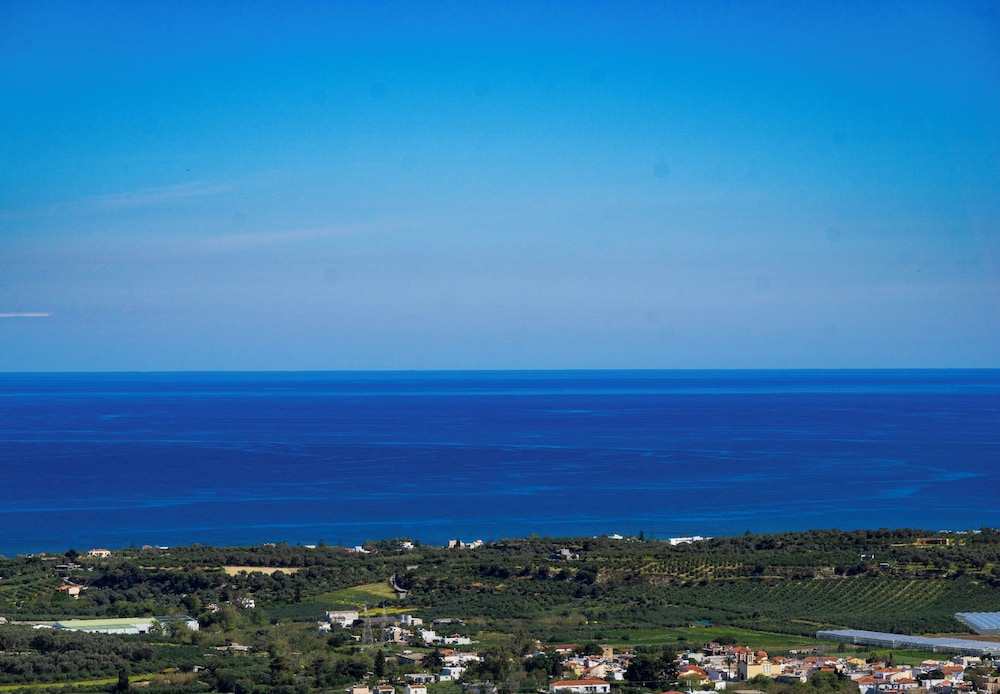 Villa Ikaros 36/50