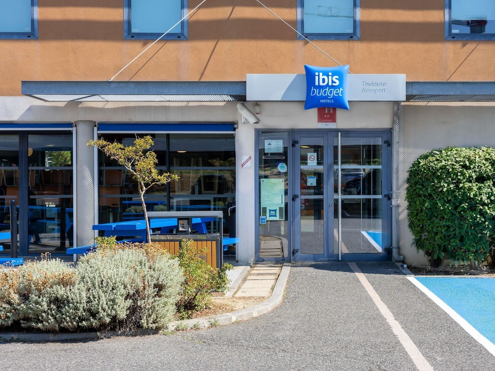 IBIS BUDGET TOULOUSE AEROPORT 9/67