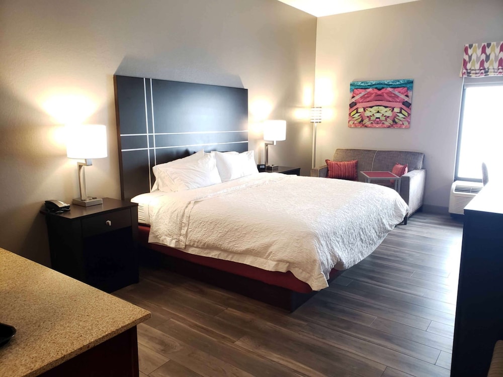 Hampton Inn Greensburg 11/46