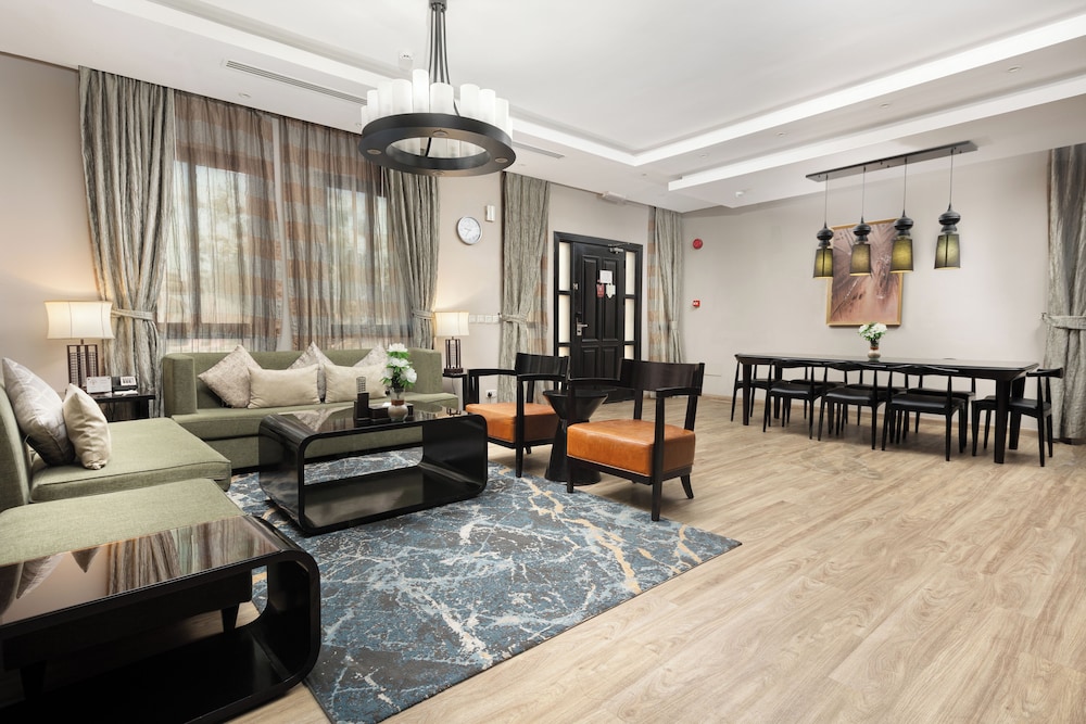 منتجع بريرا(Braira Al Azizya Hotel Resort) 43/89