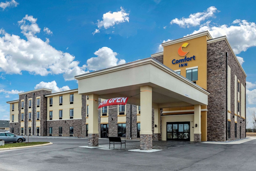 Comfort Inn White House, TN 1/35