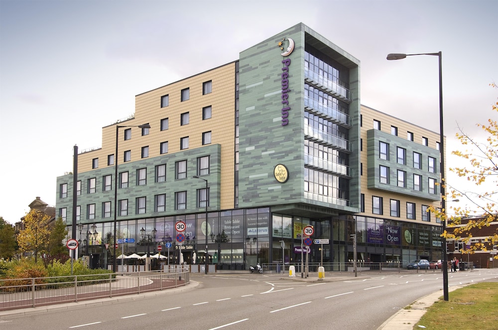 Premier Inn Doncaster Central (High Fishergate) 35/37