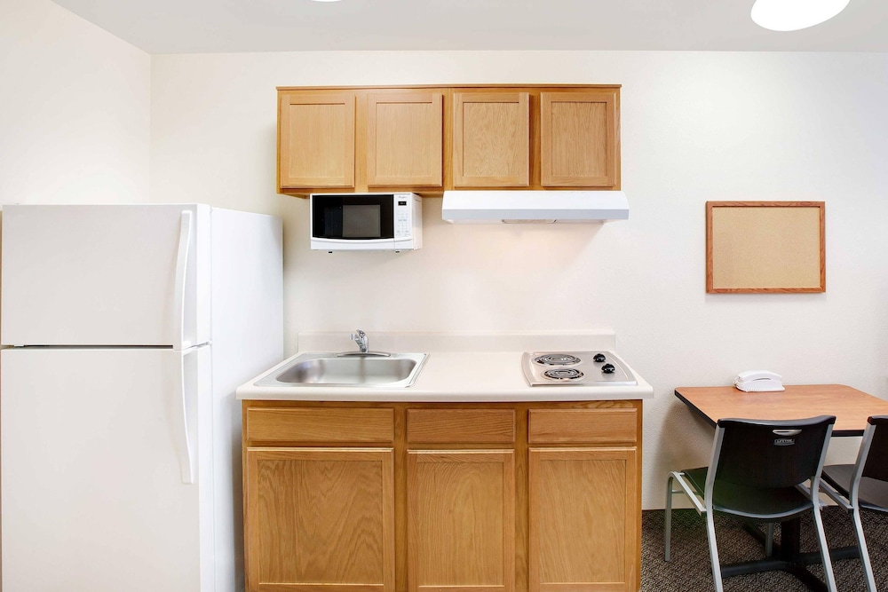 WoodSpring Suites Houston Westchase 20/32