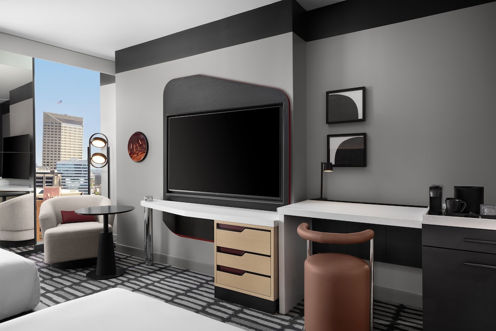 Signia By Hilton Indianapolis 23/37