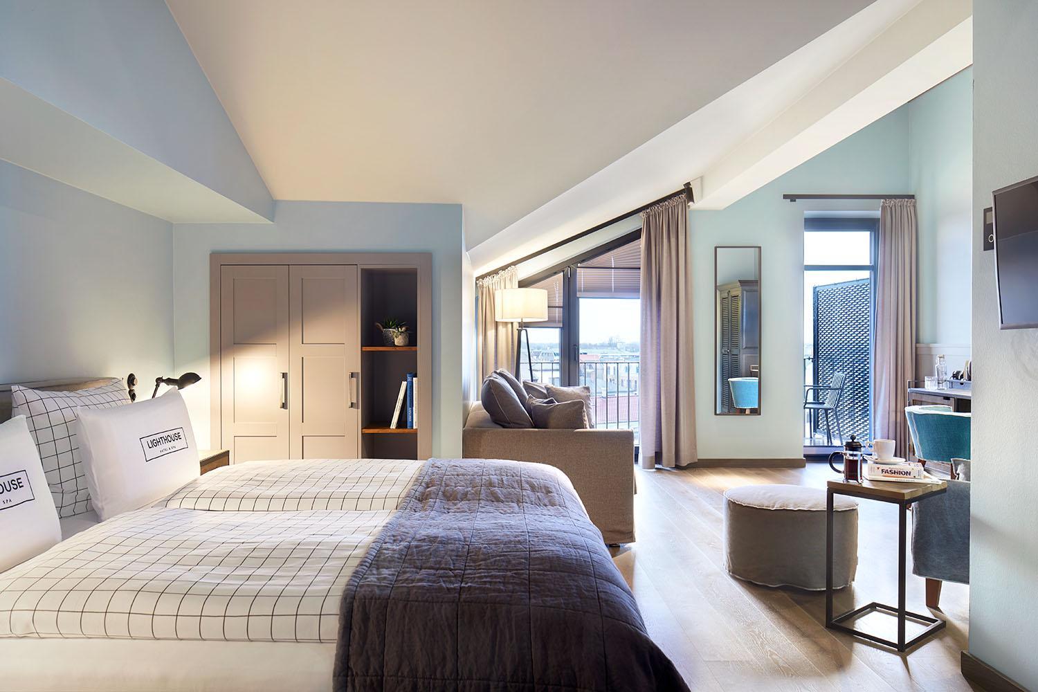 Harbor, Junior Suite